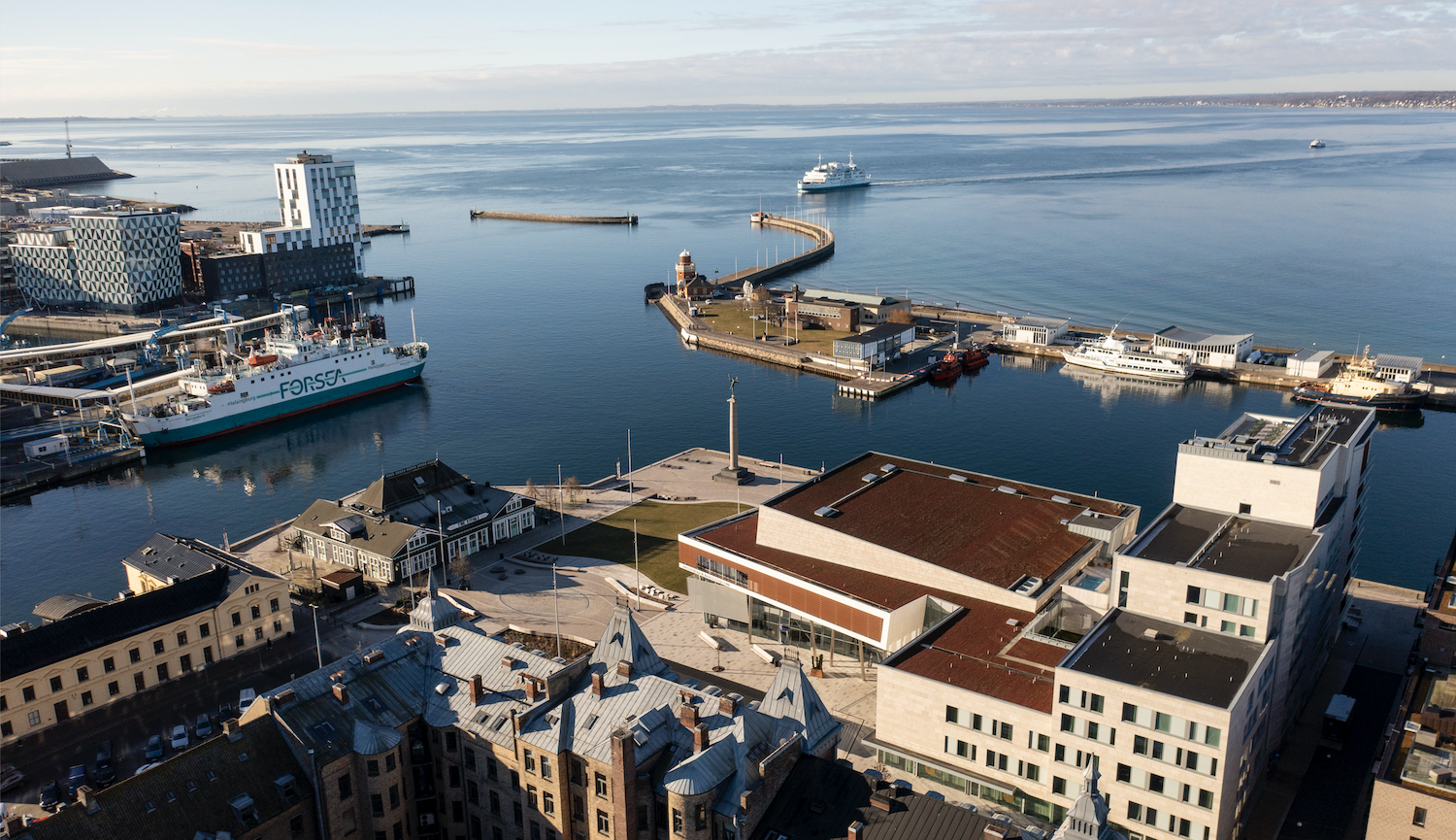 Flygvy över Helsingborgs hamn.